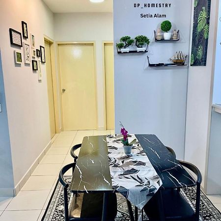 Dp Islamic Homestay Setia Alam Esterno foto