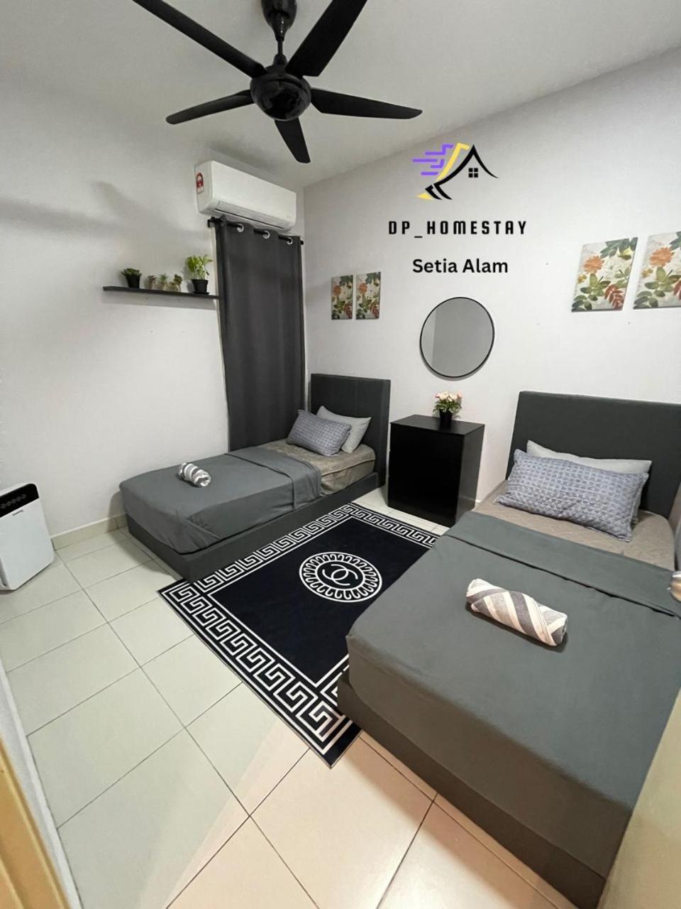 Dp Islamic Homestay Setia Alam Esterno foto