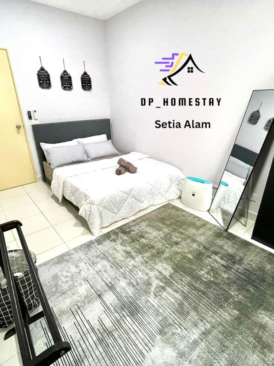 Dp Islamic Homestay Setia Alam Esterno foto